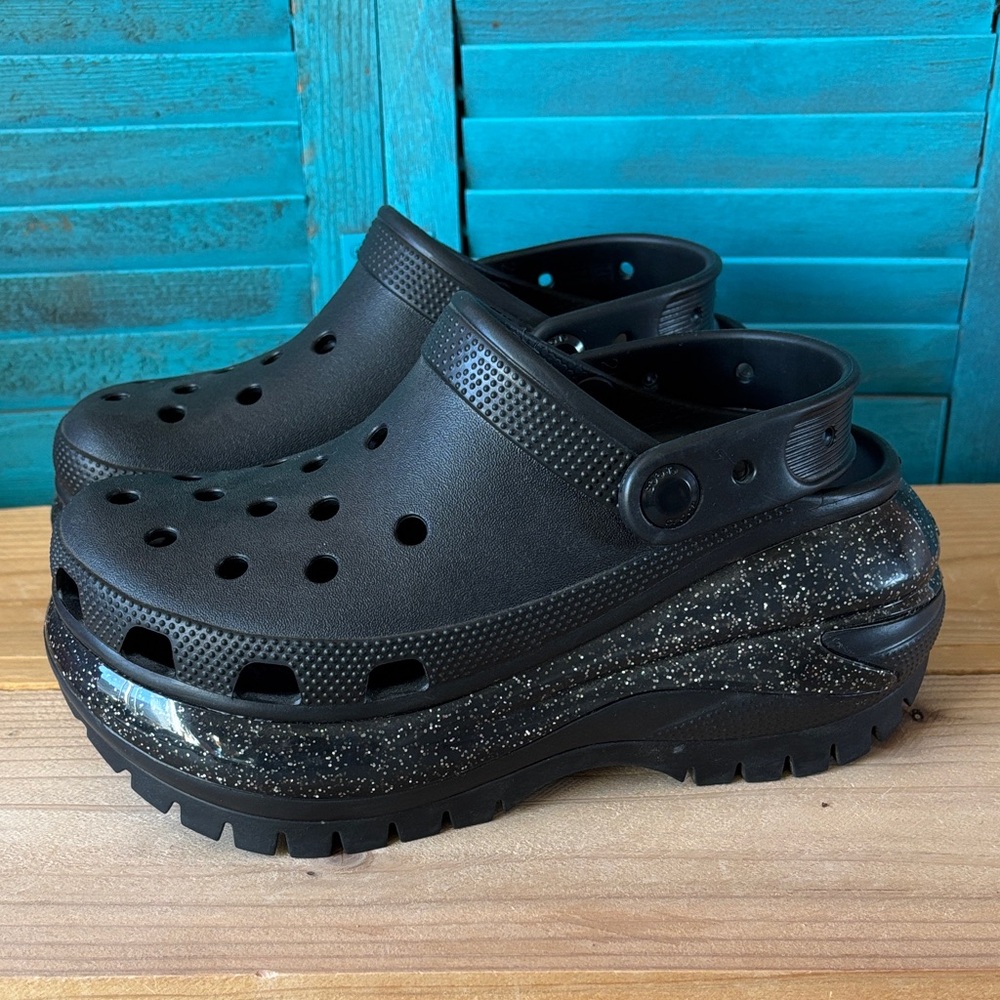 CROCS Black Platform Clogs with Glitter Midsole